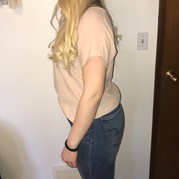 Tan colored blouse - Picture 2 of 5